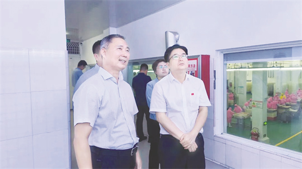 4-4 4，许昌市副市长赵鹏.jpg