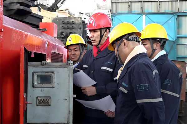 7新安煤矿：青工岗位练兵 提升业务技能.jpg