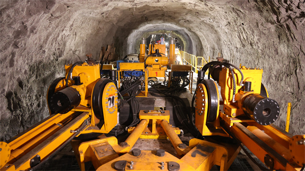 1735037930389862.jpg 4“川煤腾龙号”成功投入试运行.JPG