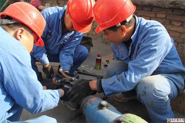 1735037957933357.jpg 5澄合矿业电力分公司奏响党建融合新乐章.jpg