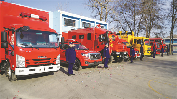 1736244639544491.jpg 5-3 3银光集团应急救援装备上新.jpg