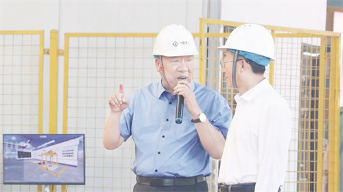 1-4 5,备用 图为河南省委书记刘.jpg