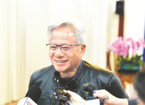 1-3 4 美国英伟达公司创始人兼首席执行官黄仁勋.jpg