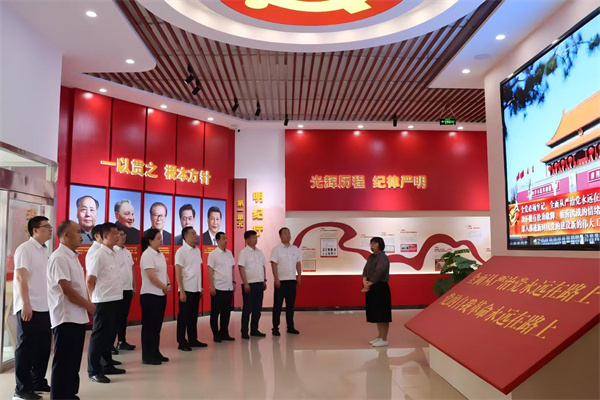 图4.jpg