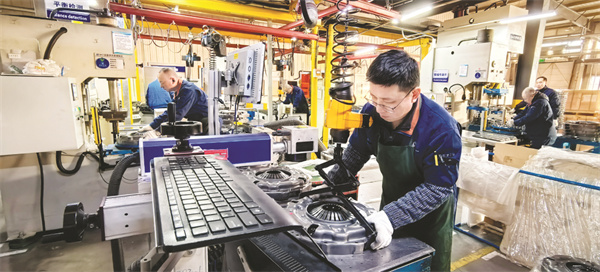 1761447913666451.jpg 5-3 图3长春一东成为吉林省制造业单项冠军.jpg