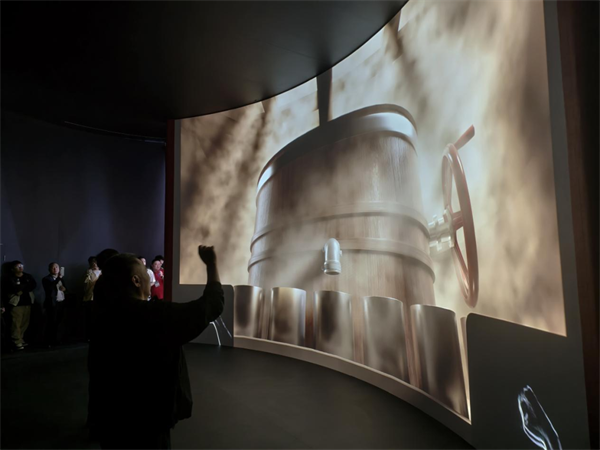 1761915633143403.png 1配图.png