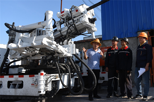 1762171458605447.jpg 5 中煤新集地勘公司:钻透煤海砺初心 筑牢防线践使命.jpg