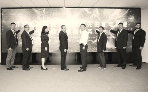 1528106644117205.jpg 1.jpg