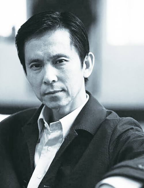 1542964813302814.jpg 何家英.jpg