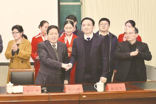 1543575742101219.jpg 2.jpg