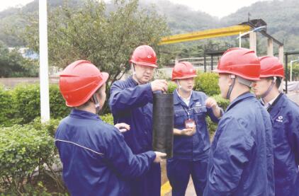 1574937063704239.jpg 2.jpg