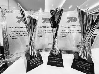 1575899216216590.jpg 4.jpg