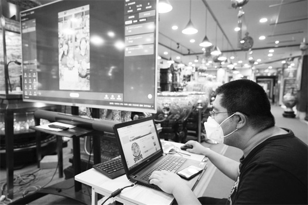 3-1 1 消费市场透视.jpg