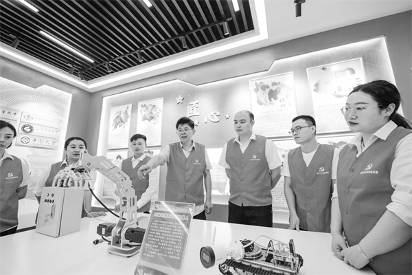 2-2 1 2，孙村煤矿红领创客联盟创新培训会.jpg