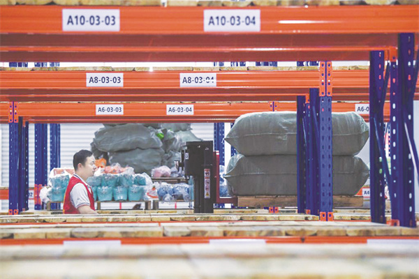 1656504465621708.jpg 1-1 1,6月27日,在义乌市.jpg