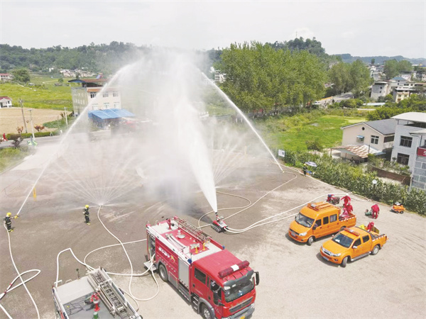 4-4 6 倒头条配图.jpg