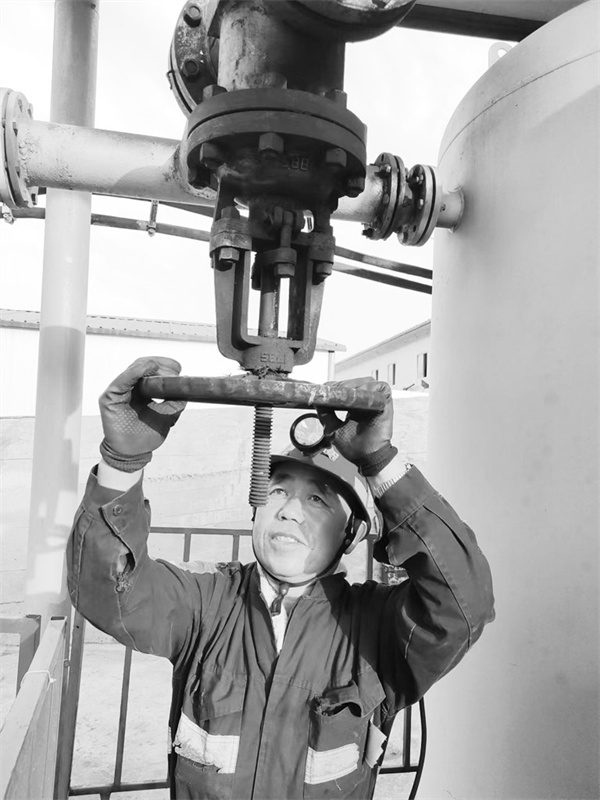 6-5 9 高生宏的“幸福满篓.jpg