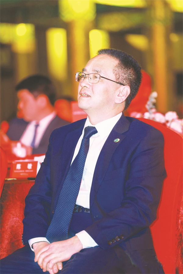 1-1 1、1习酒集团党委书记、董事长.jpg