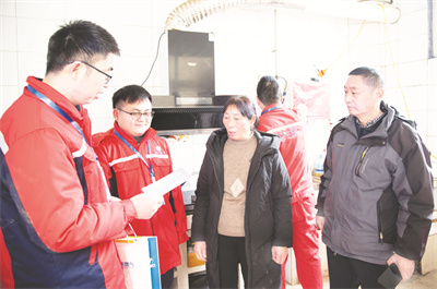 4-6 3（图片新闻）政企联手.jpg