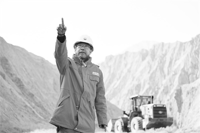 2-1 1 1 张云书负责清障工作顺利展开.jpg