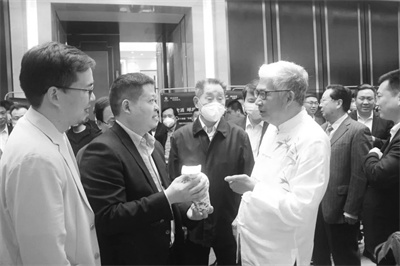 1680422386759355.jpg 2-3 3 2杨旭向河南省人大常委.jpg