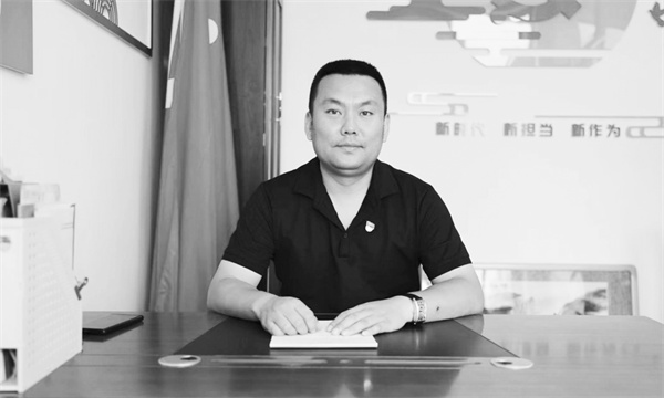 1680695122935601.jpg 2-1 1 河北省“千名好支书.jpg