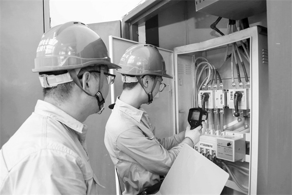 6-2 7(必发）为成都大运会“充电”.jpg