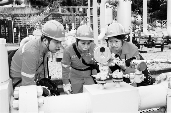 6-1 5 陈蓉：站好最后6天岗780.jpg