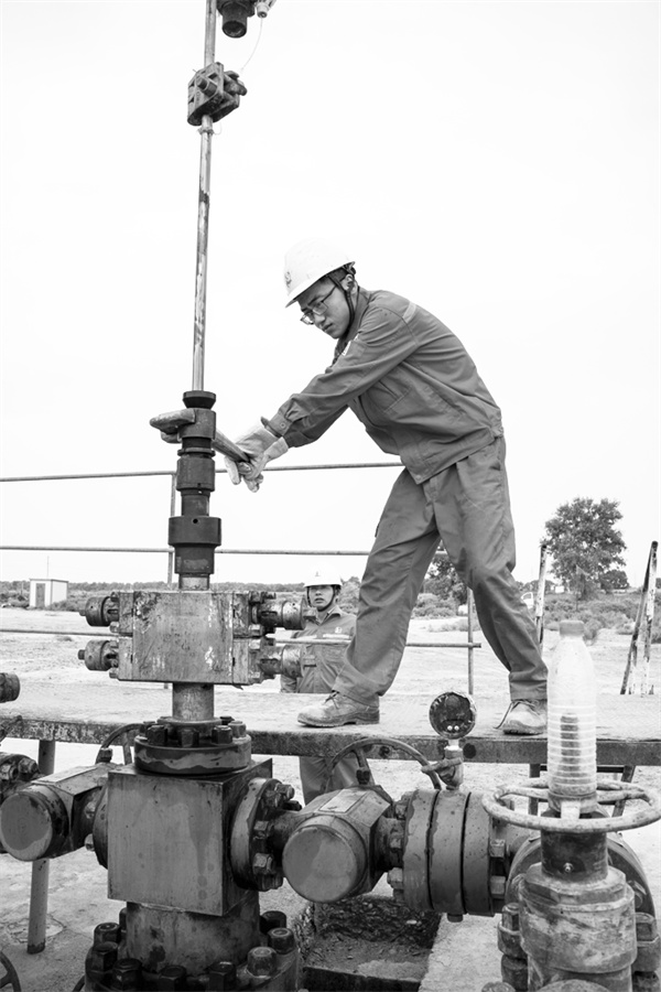 2-2 2，李晋鹏.jpg