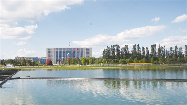 4-4 怀仁市人民政府办公大楼.jpg