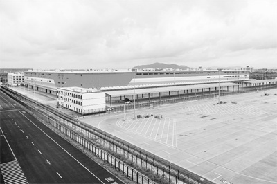 3-2 1 2 图为新投用的杭州机.jpg