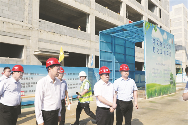 1692187577217814.jpg 4-1 1 1 示范区党工委书记陈剑.jpg