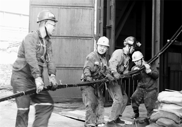 1692699340533149.jpg 6-2 2鹤煤三矿.jpg