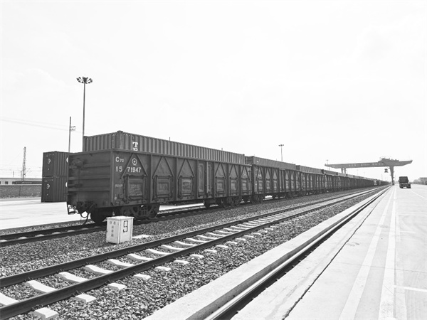 3-3 3,董家铁路货运中心装.jpg