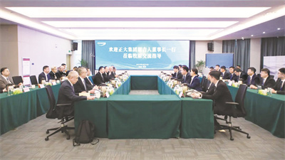 1693228515117539.jpg 1-4 2 1,座谈交流现场.jpg