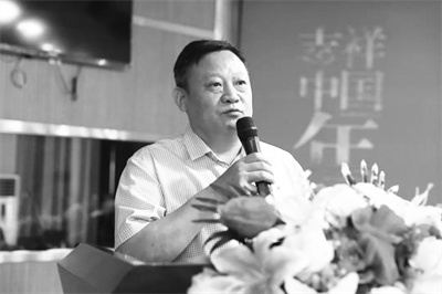 1693228767245050.jpg 2-2 1 2 宋河酒业党委书记、总裁朱景升讲话.jpg