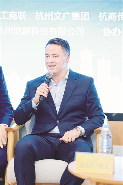 1693230304173299.jpg “追风少年”迈克尔·詹姆斯·欧文.jpg