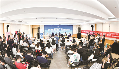 1693230398533441.jpg 活动现场 (1).jpg