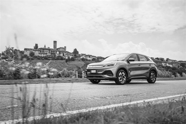 1693623890889053.jpg 2-1 图1,BYD ATTO 3。.jpg