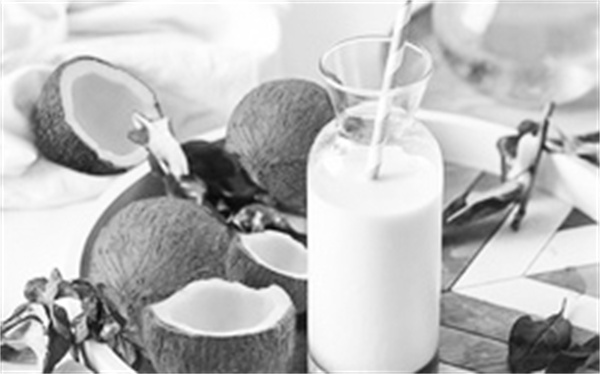 1693624275651654.jpg 3-3 图3椰子饮品.jpg