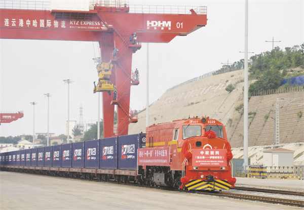 1-2 2 中欧班列.jpg