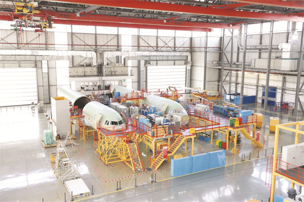 1694607261579257.jpg 5-1 1 空客总装线.jpg