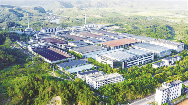 1-7 7、湖北黄石劲牌清香型原酒基地.jpg