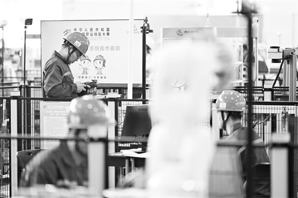 1695211572404292.jpg 2-1 1,选手在国家会展中心.jpg