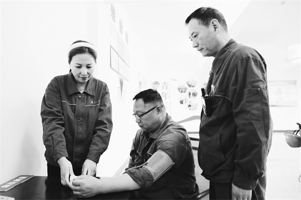 6-2 6图片新闻 涡北选煤.jpg