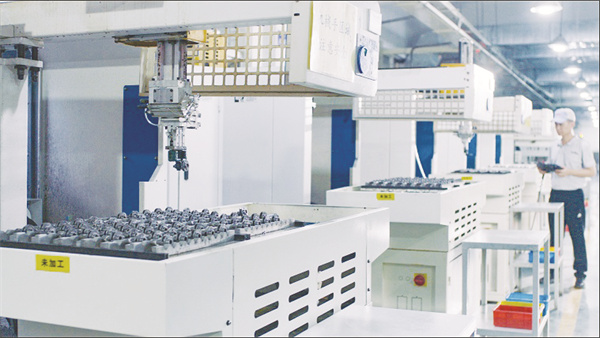 5-5 7 夏厦精密董事长夏建敏.jpg