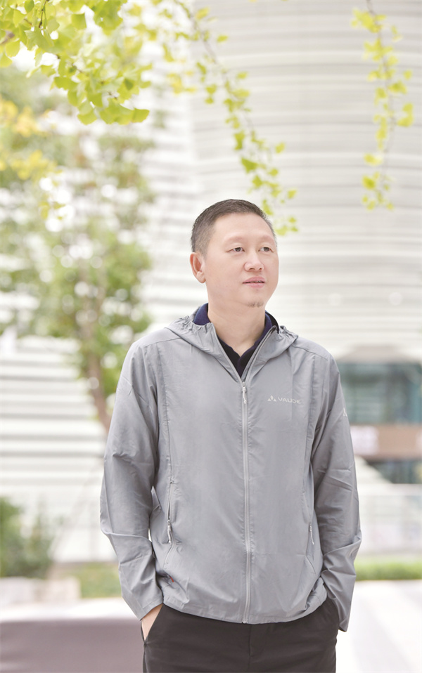 吴伟先生 徐青青摄 (2).jpg