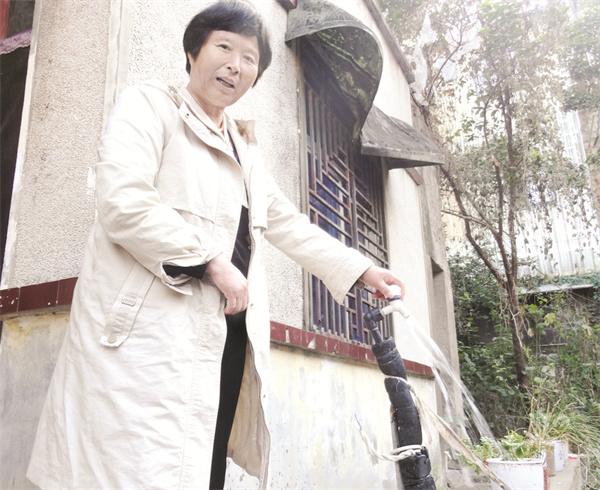 1701079687917658.jpg 8-4 5界首:优化供水环境.jpg