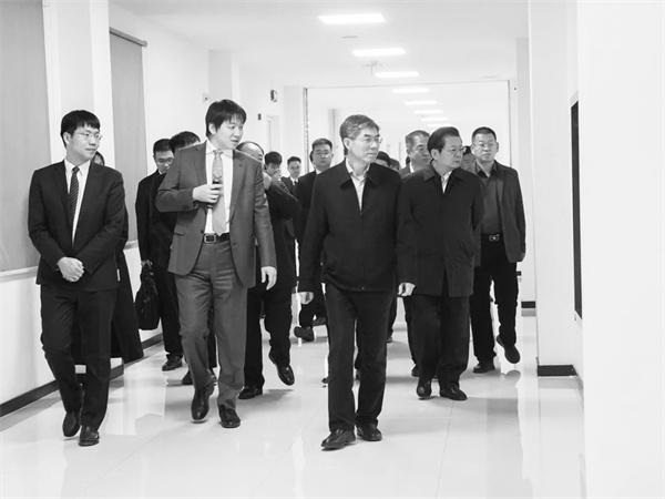 2-3 4 备用 王令浚副署长.jpg