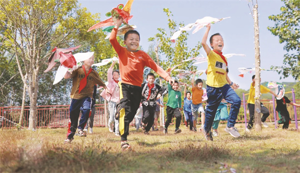 1-1 1 1，保利置业连续三年推.jpg